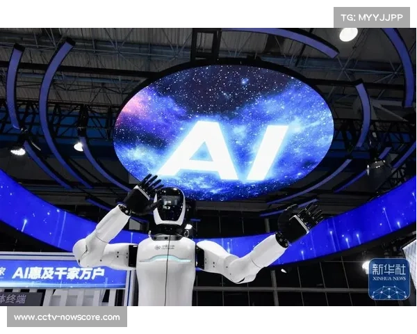 新华社开发新闻机器人“快笔小新”，参与早期机器人新闻探索